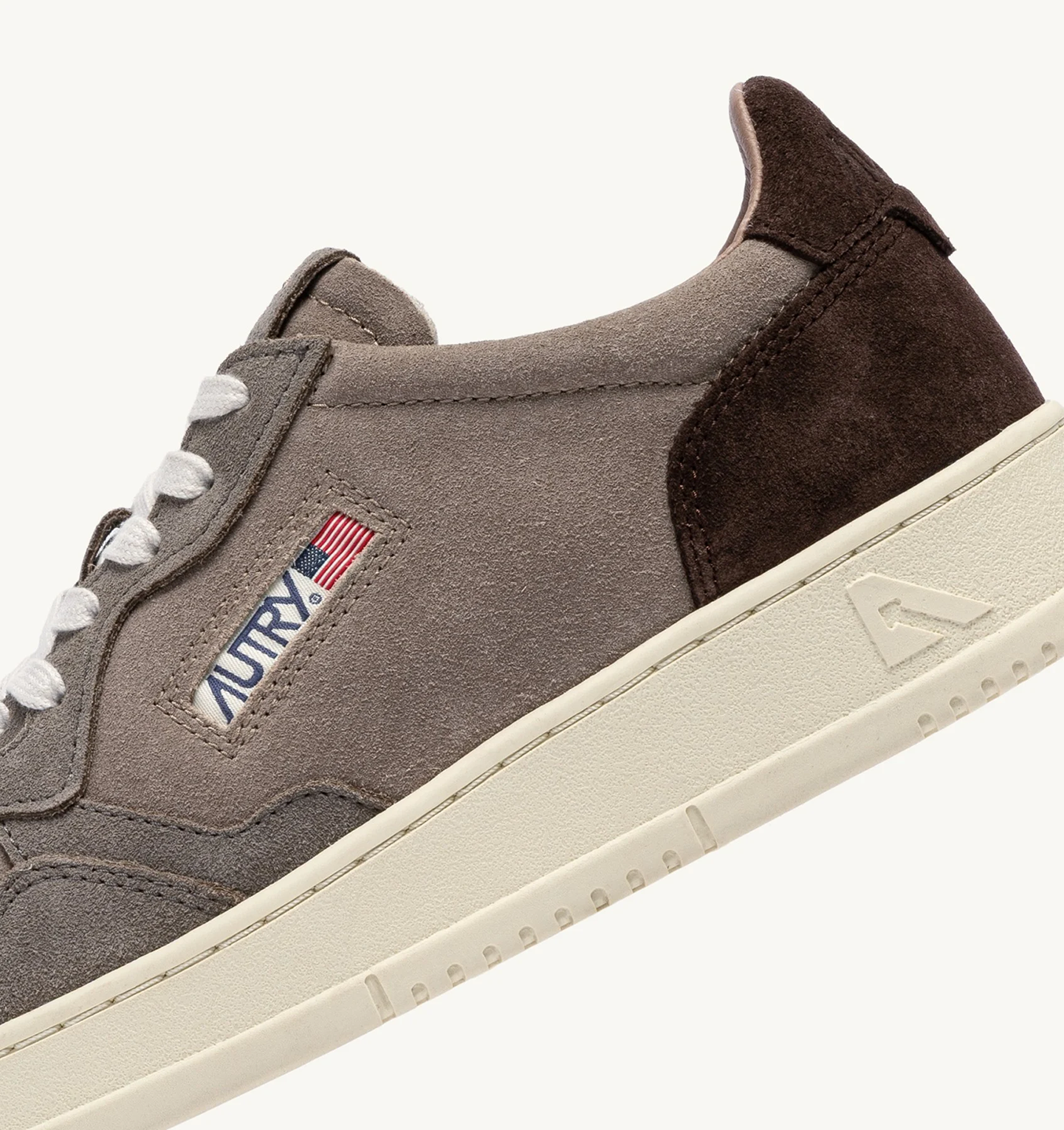 AUT2SNE00000LEM_TRIC%2BSUEDE+TAUPE%2BCOTTO_4.png