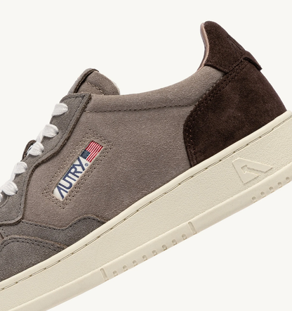 AUT2SNE00000LEM_TRIC%2BSUEDE+TAUPE%2BCOTTO_4.png