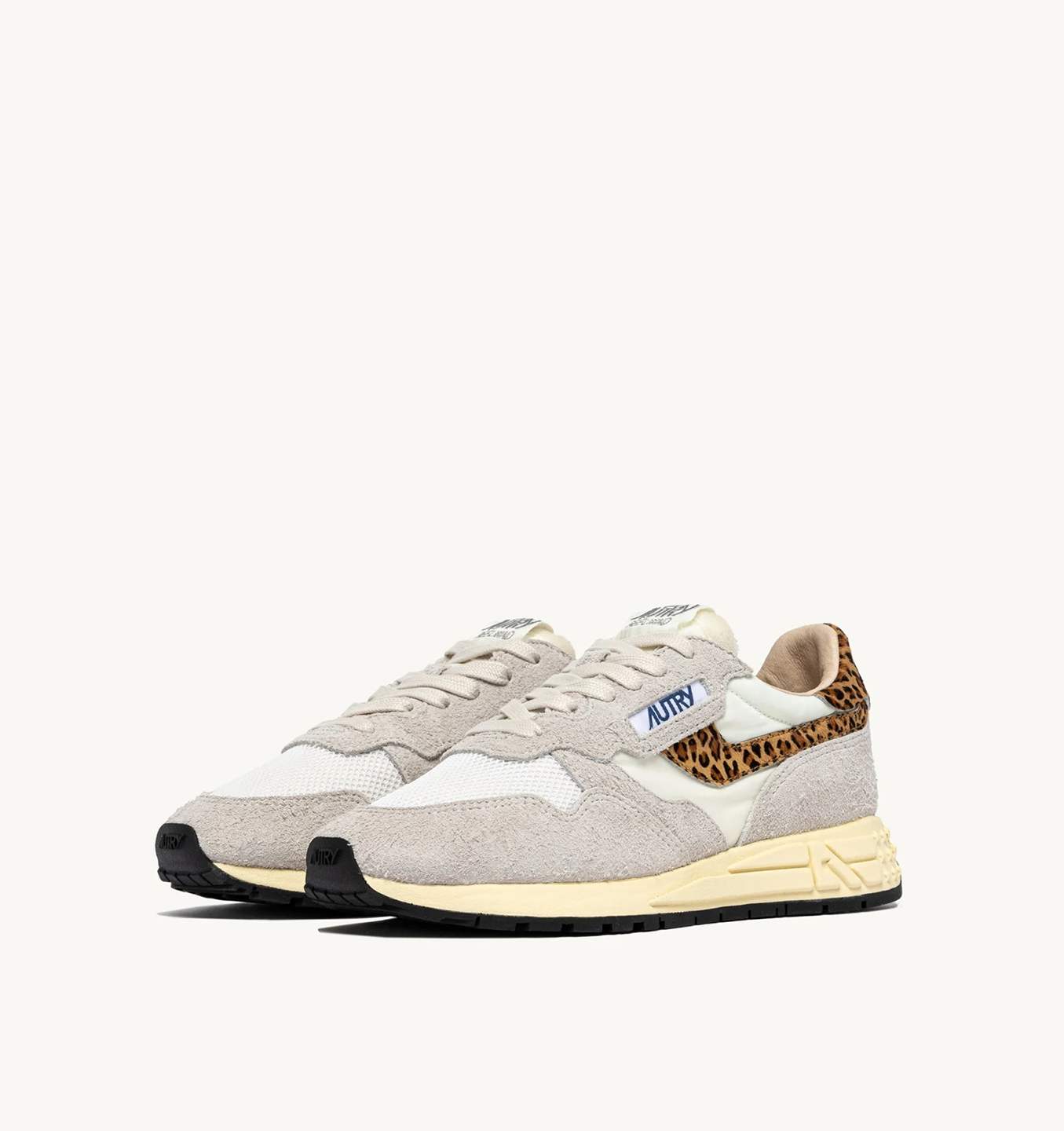 AUT2SNE01213LEW_WHT%2BLEO_1.png