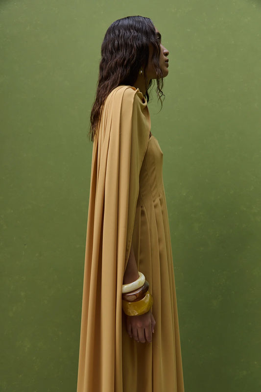 AVO1DRE09325PYW_MUSTARD_2.png