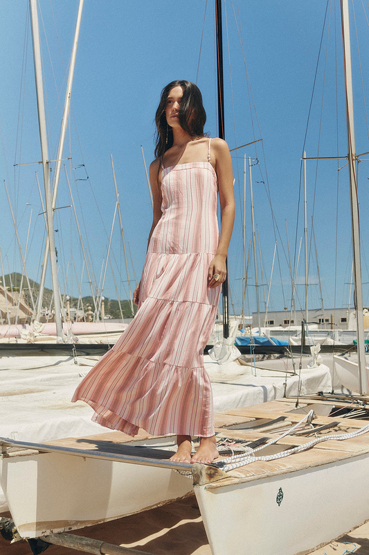 BAY1DRE21437CTW_Rosa_1.png