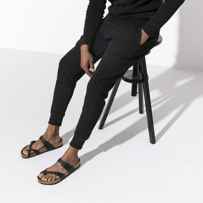 BIRCCAL00000SYW_Black_5.png