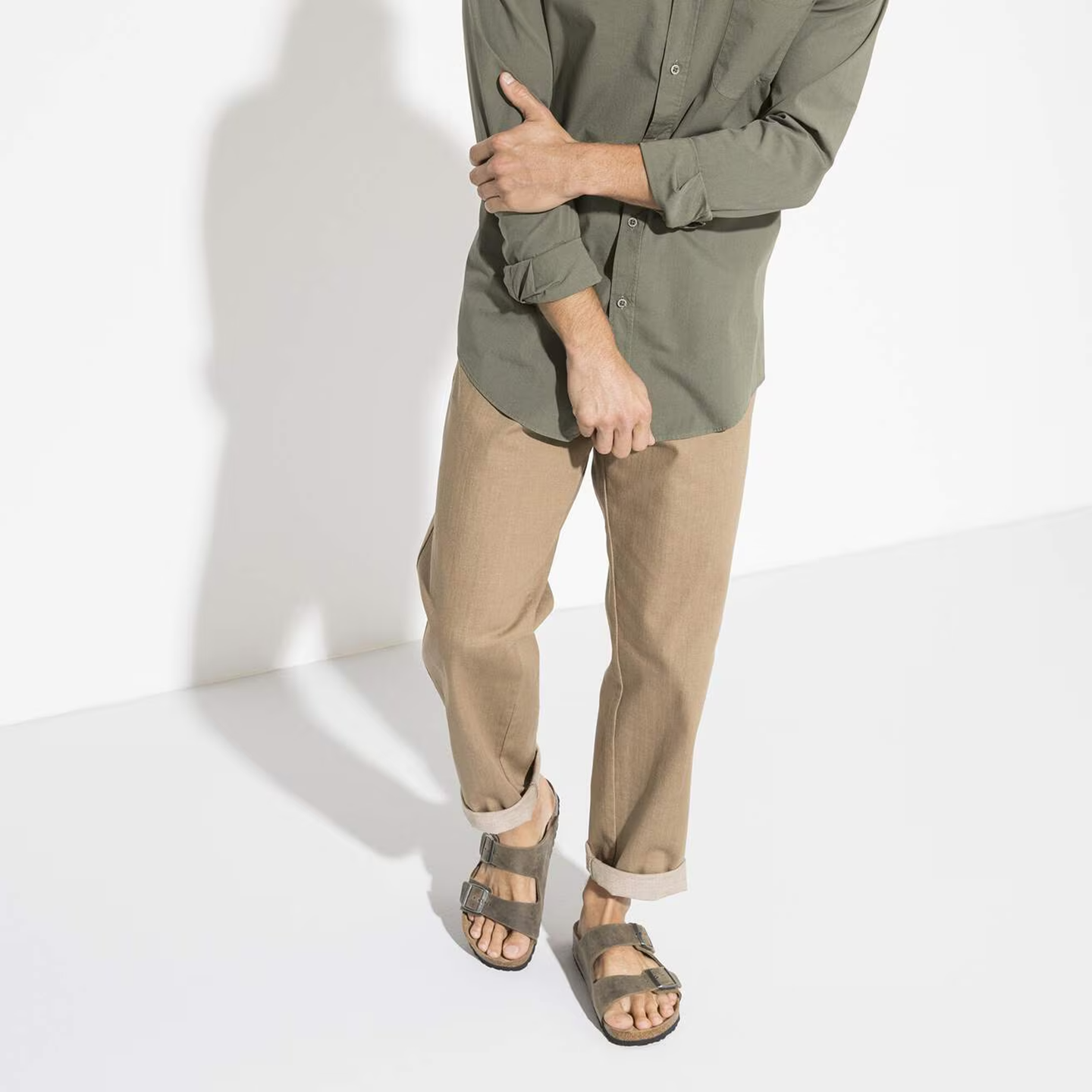 BIRCCAL37418LEU_Faded+Khaki_5.png