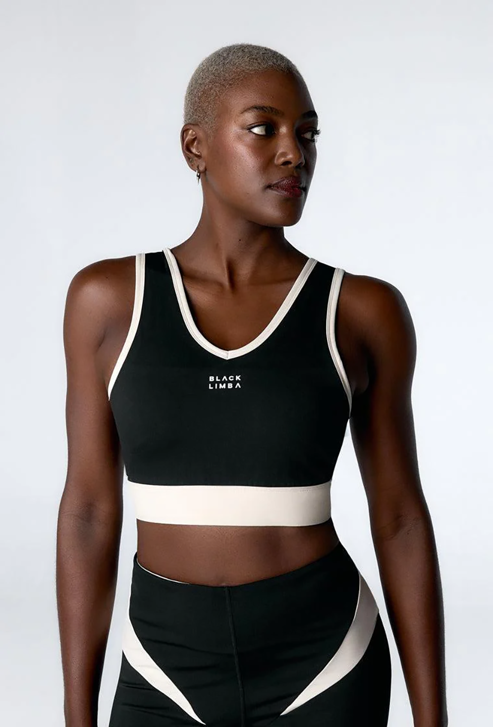 BKL1SPO00051POW_Black+%26+Cream_1.png