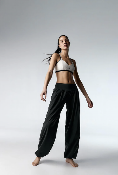 BKL1SPO00081POW_Black+%26+Cream_1.png