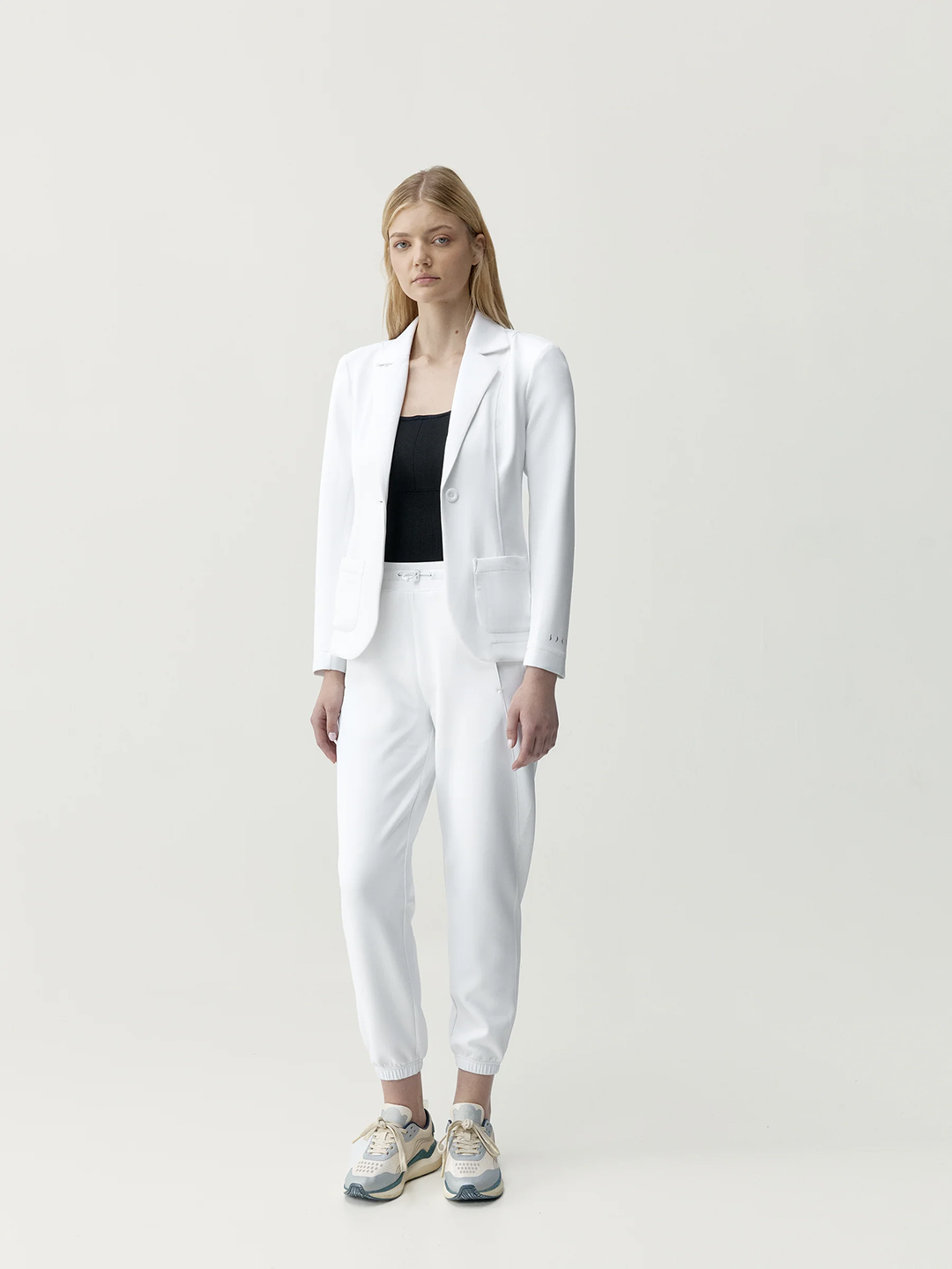 BLY1CJK00003PYW_Off+white_2.png