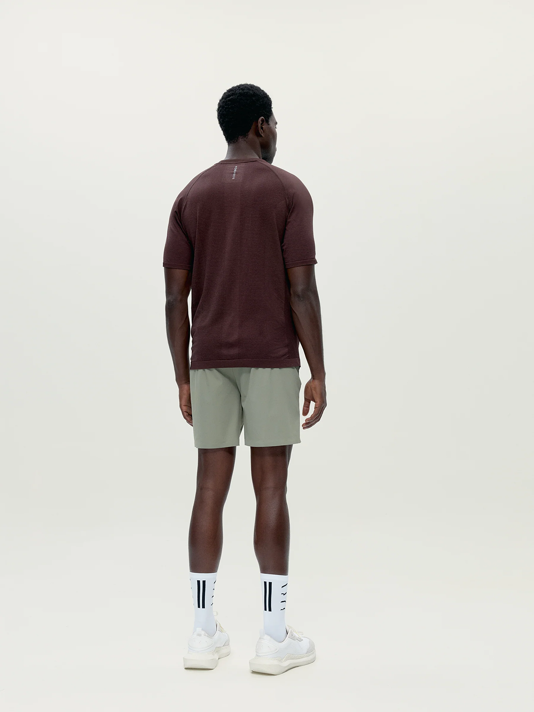 BLY1SHR00001POM_Limestone_3.png