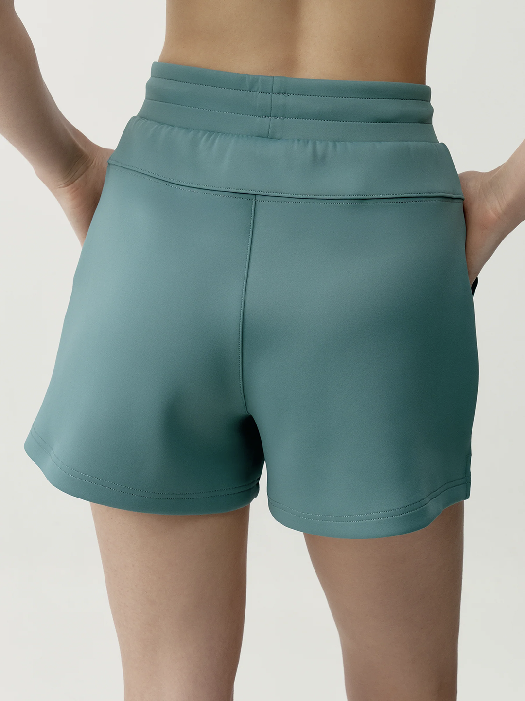 BLY1SPO00187PYW_Cucumber_2.png