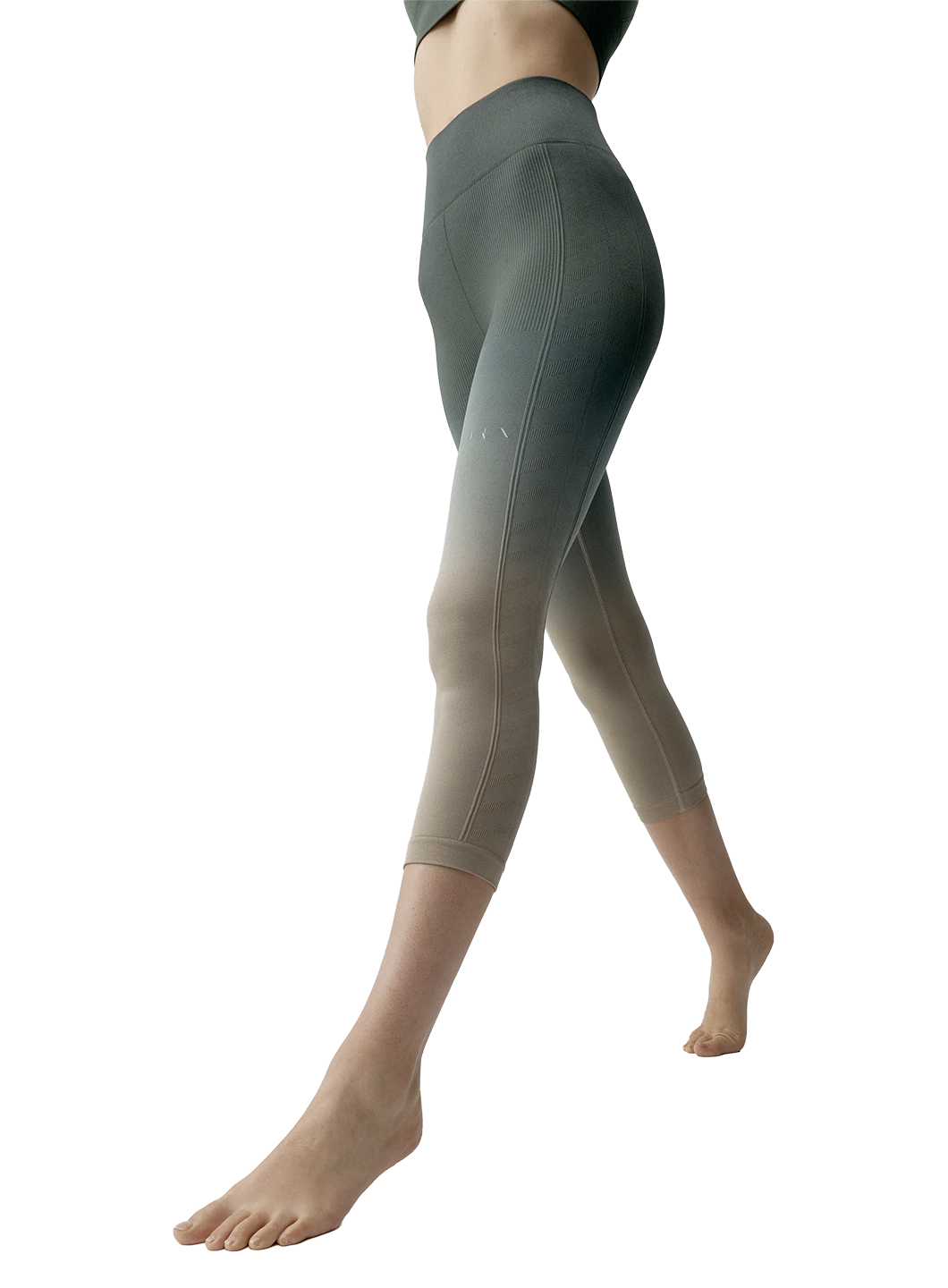 BLY1SPO02865PYW_Tea%2BTaupe_0.png