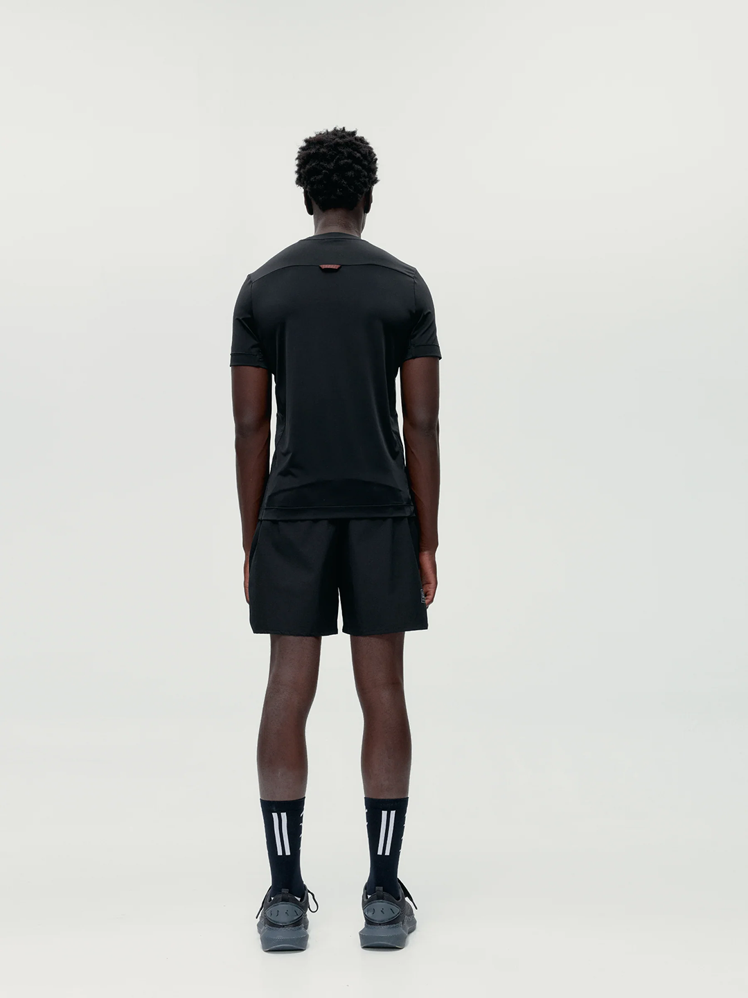 BLY1SPO30577POM_Black_3.png