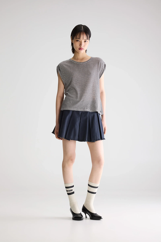 BSE1TOP00021CTW_STRIPE+A_3.png
