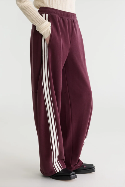 BSE1TRO10698LYW_Burgundy_2.png