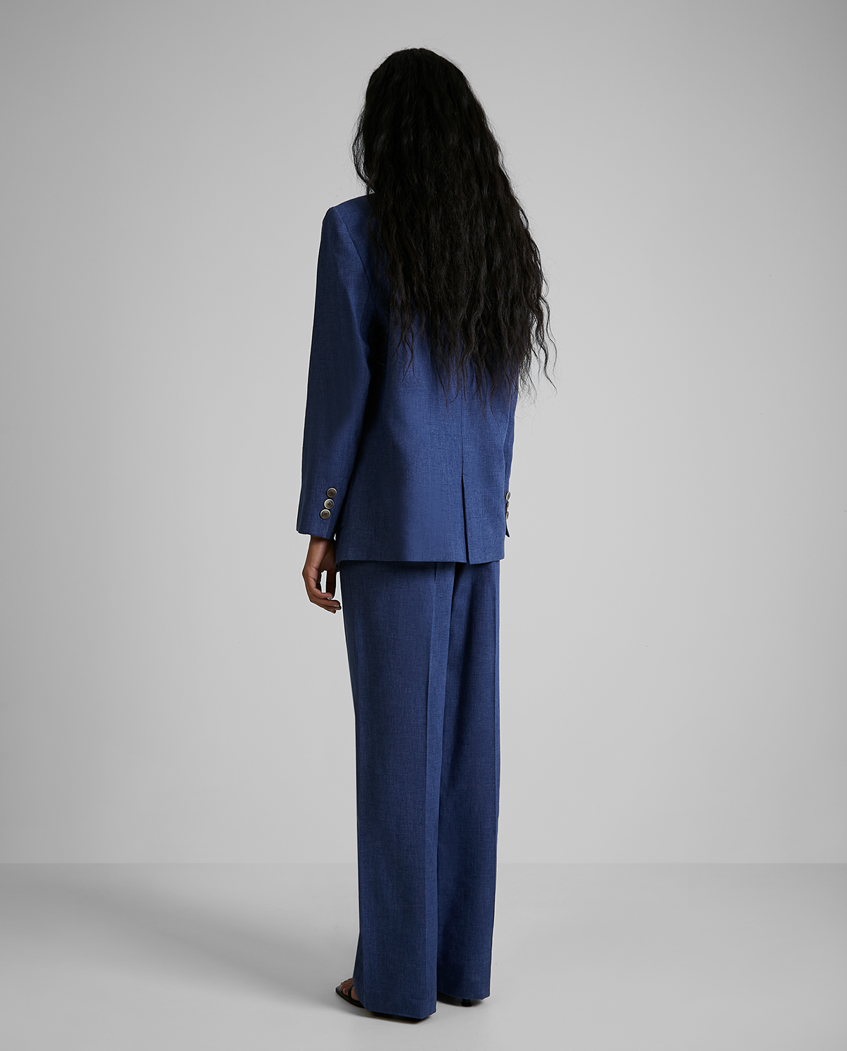 BYN1CJK00001CTW_Azul_3.png