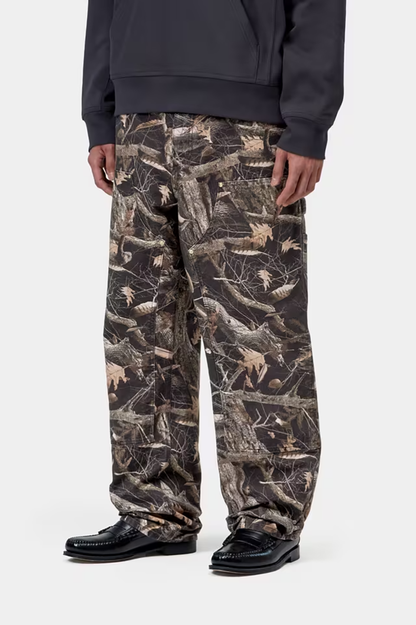 CAH1TRO00000CTM_Camo+Feather+Tree%2C+Black_1.png