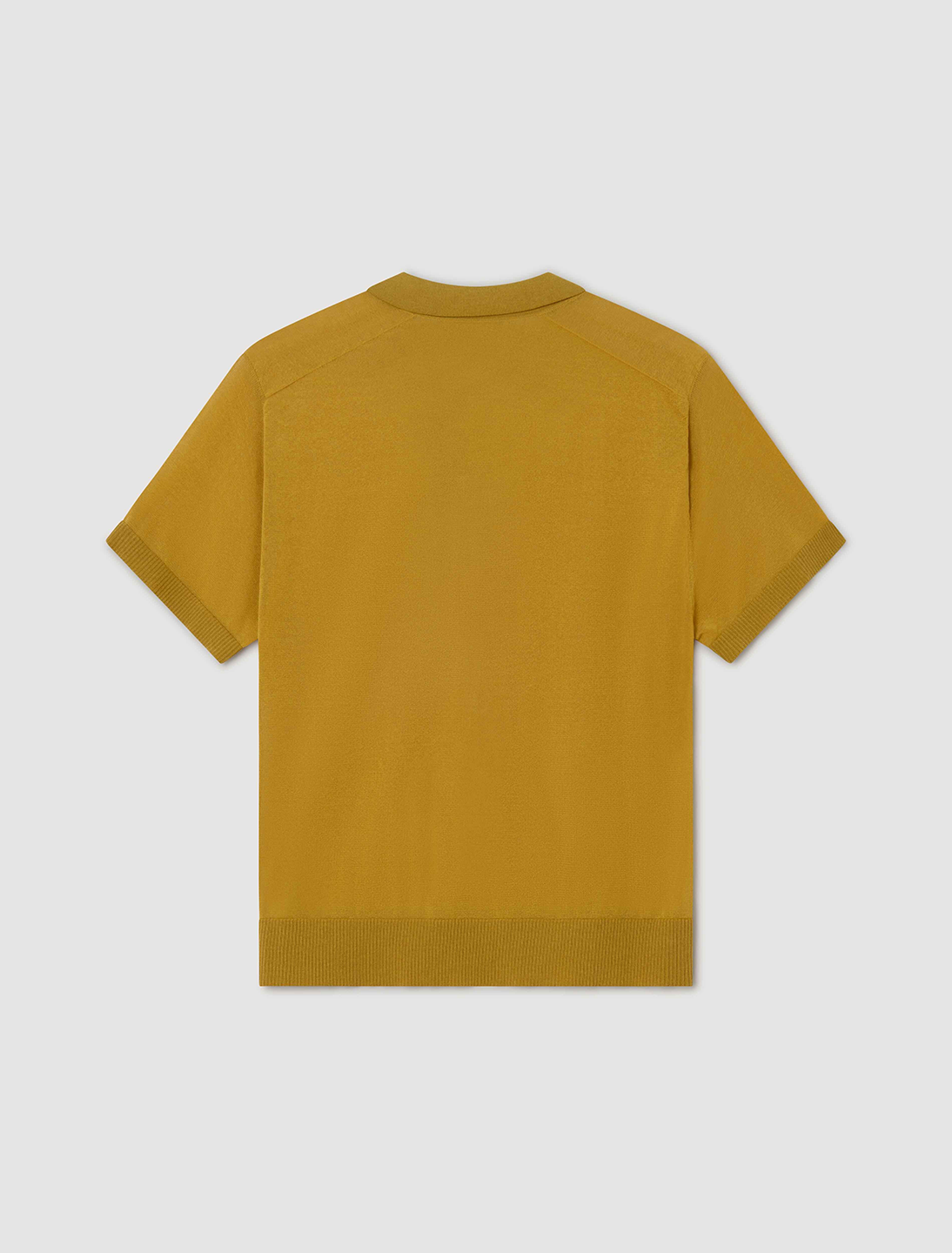 CAR1TOP00025CTM_OIL+YELLOW_2.png