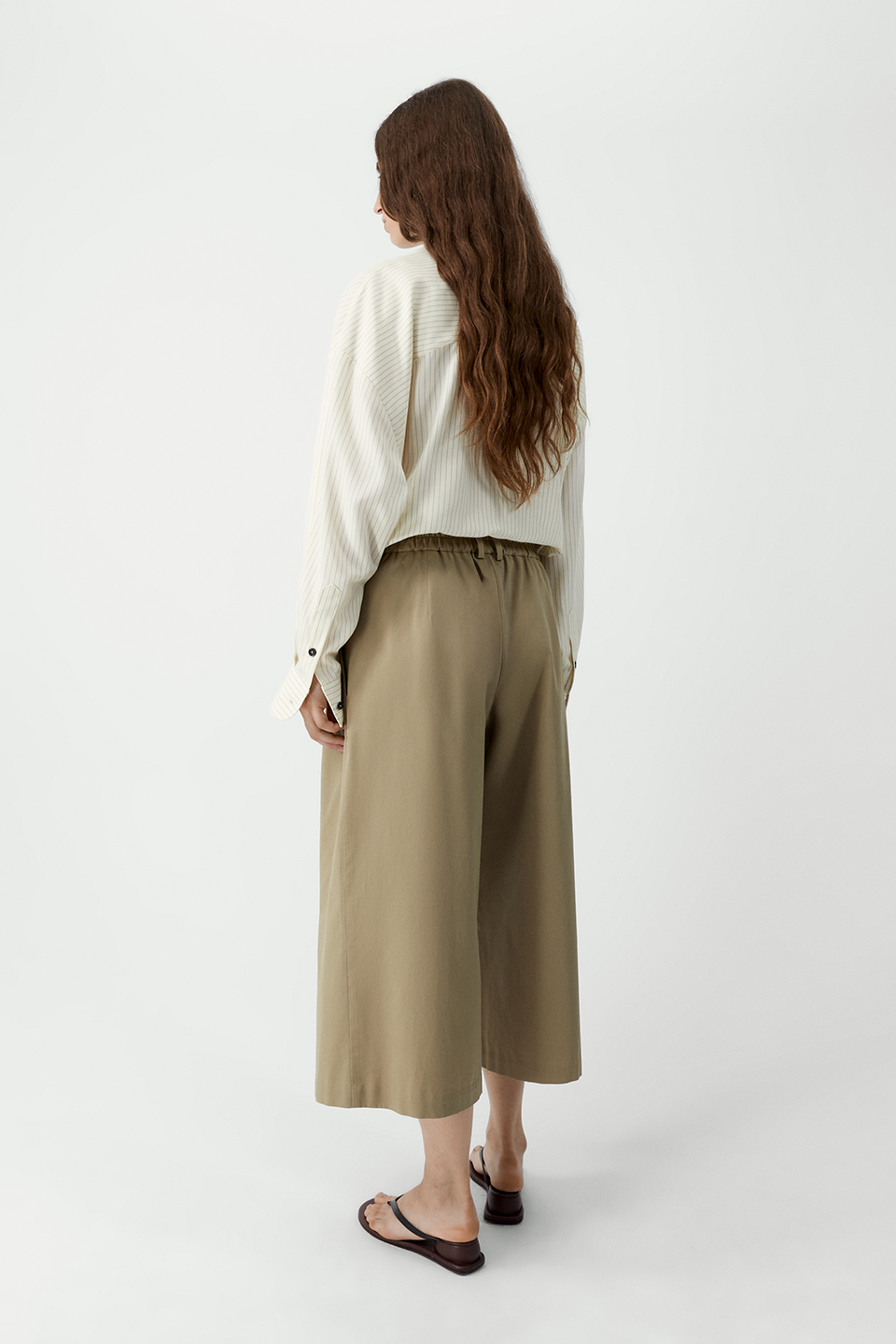 CDR1TRO08055CTW_CAMEL_3.png