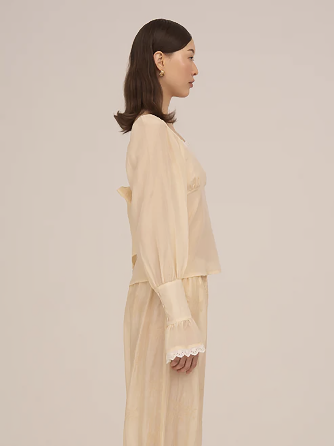 CMS1TOP05997CTW_CREAM_1.png