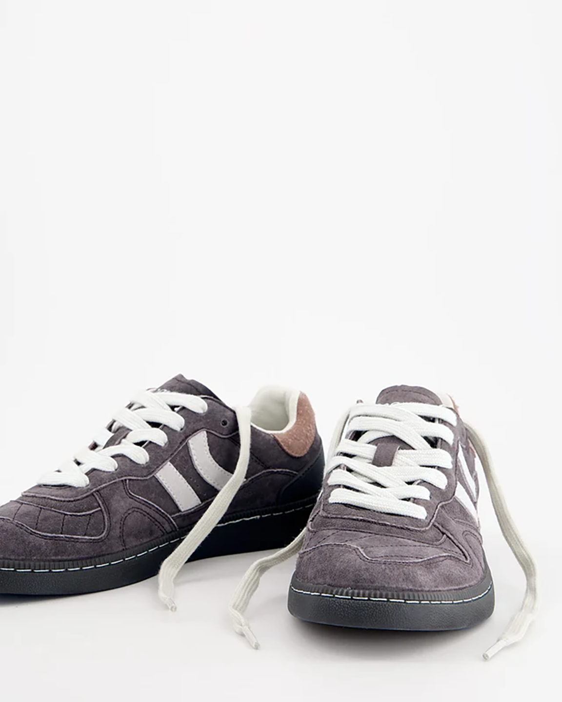 COO2SNE00004LSW_Dark+Brown_3.png