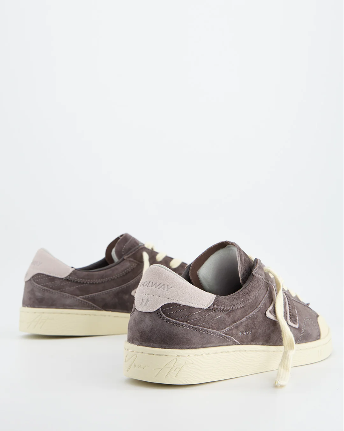 COO2SNE26409LSW_BROWN+TOUCH_3.png
