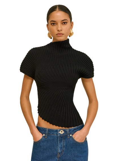 CUG1TOP07783CTW_Black_0.png