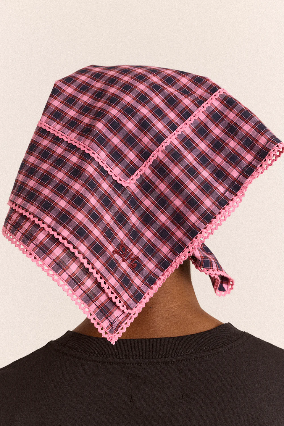 DAM4ACC24145OCW_Magenta_1.png