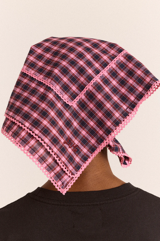 DAM4ACC24145OCW_Magenta_1.png