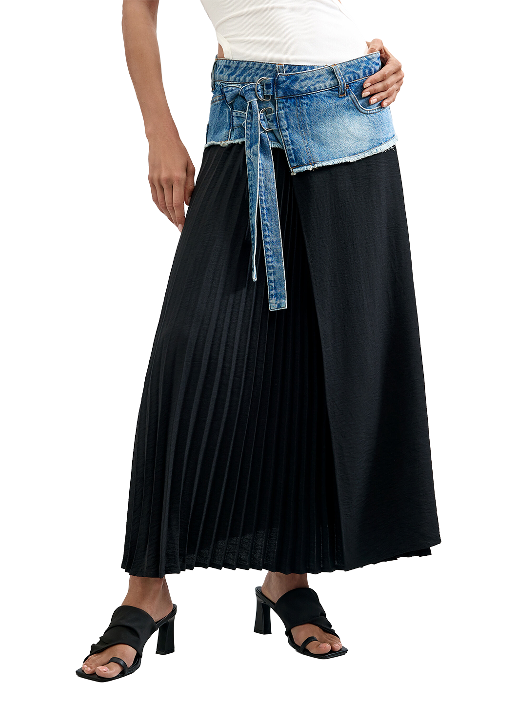 DSG1SKI17607PCW_Black%2B000_0.png
