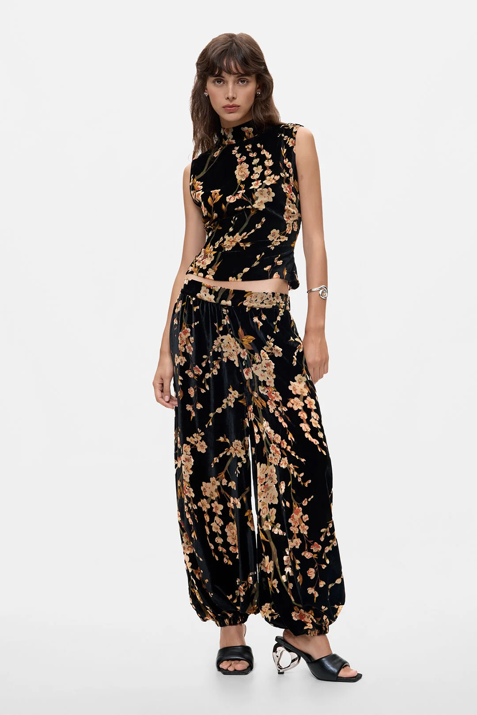 DSG1TOP17598VSW_Black%2B000_3.png