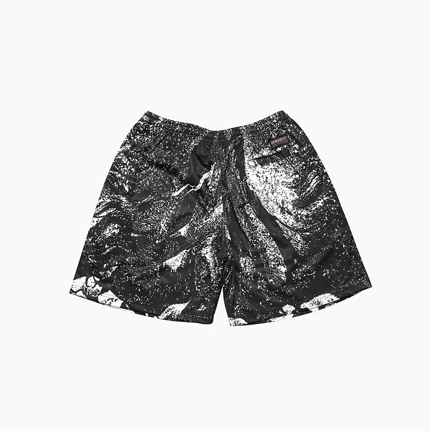 DVS1SHO00001PYM_Black_1.png