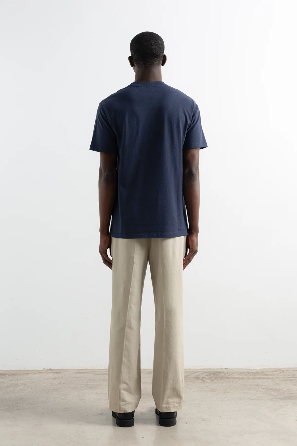 EDS1TOP00093CTM_PLAIN+NAVY_2.png