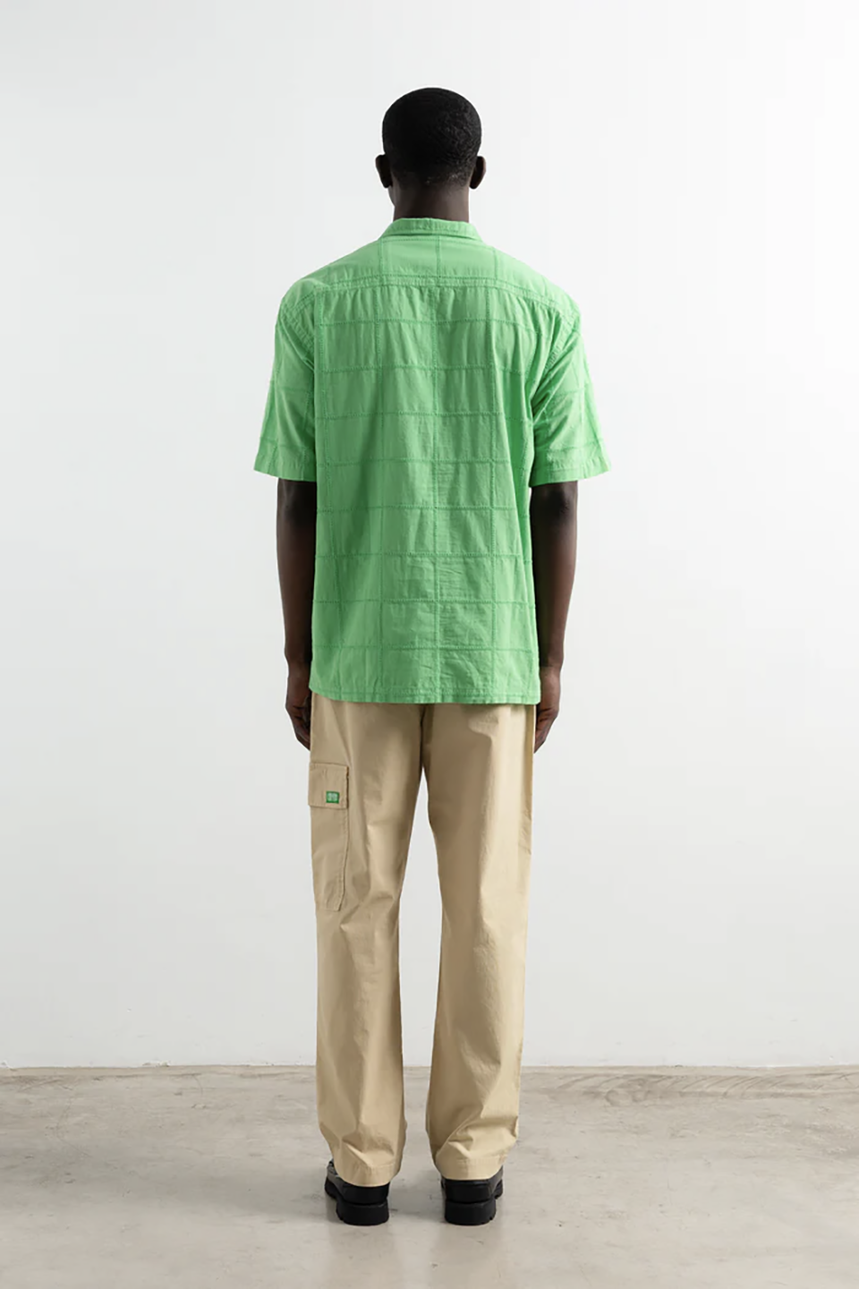 EDS1TOP00094CTM_PLAIN+GREEN_1.png