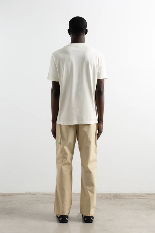 EDS1TOP00101CTM_PLAIN+OFF+WHITE_2.png