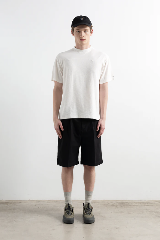 EDS4ACC00012CTM_PLAIN+BLACK_1.png