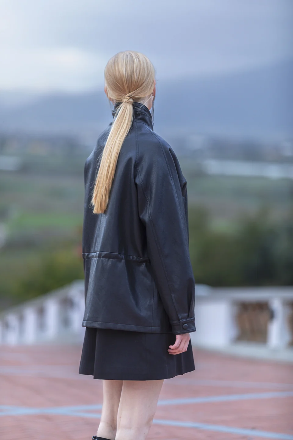 ELH1CJK17931VSW_Negro_2.png