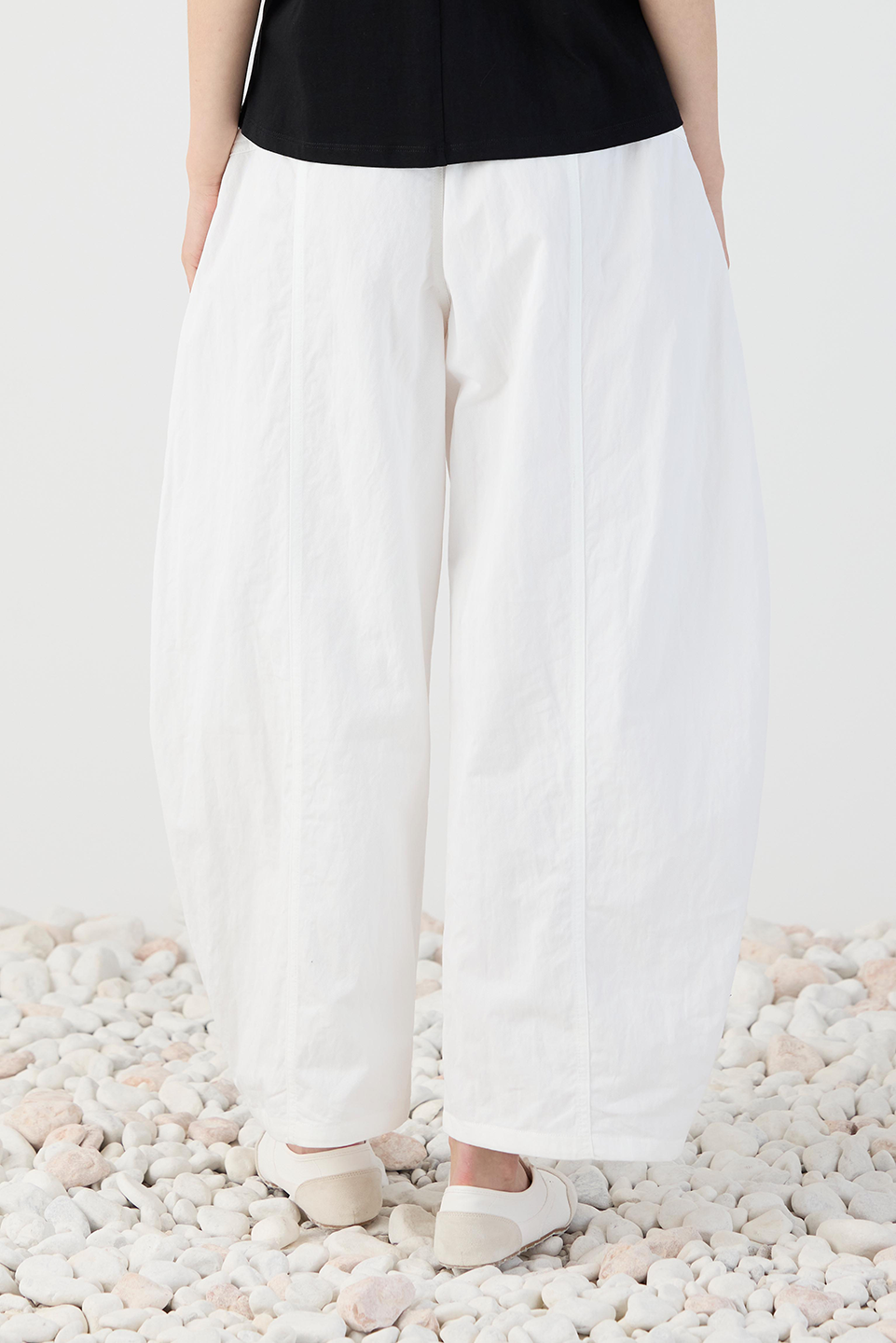 ELH1TRO00000NYW_White_1.png