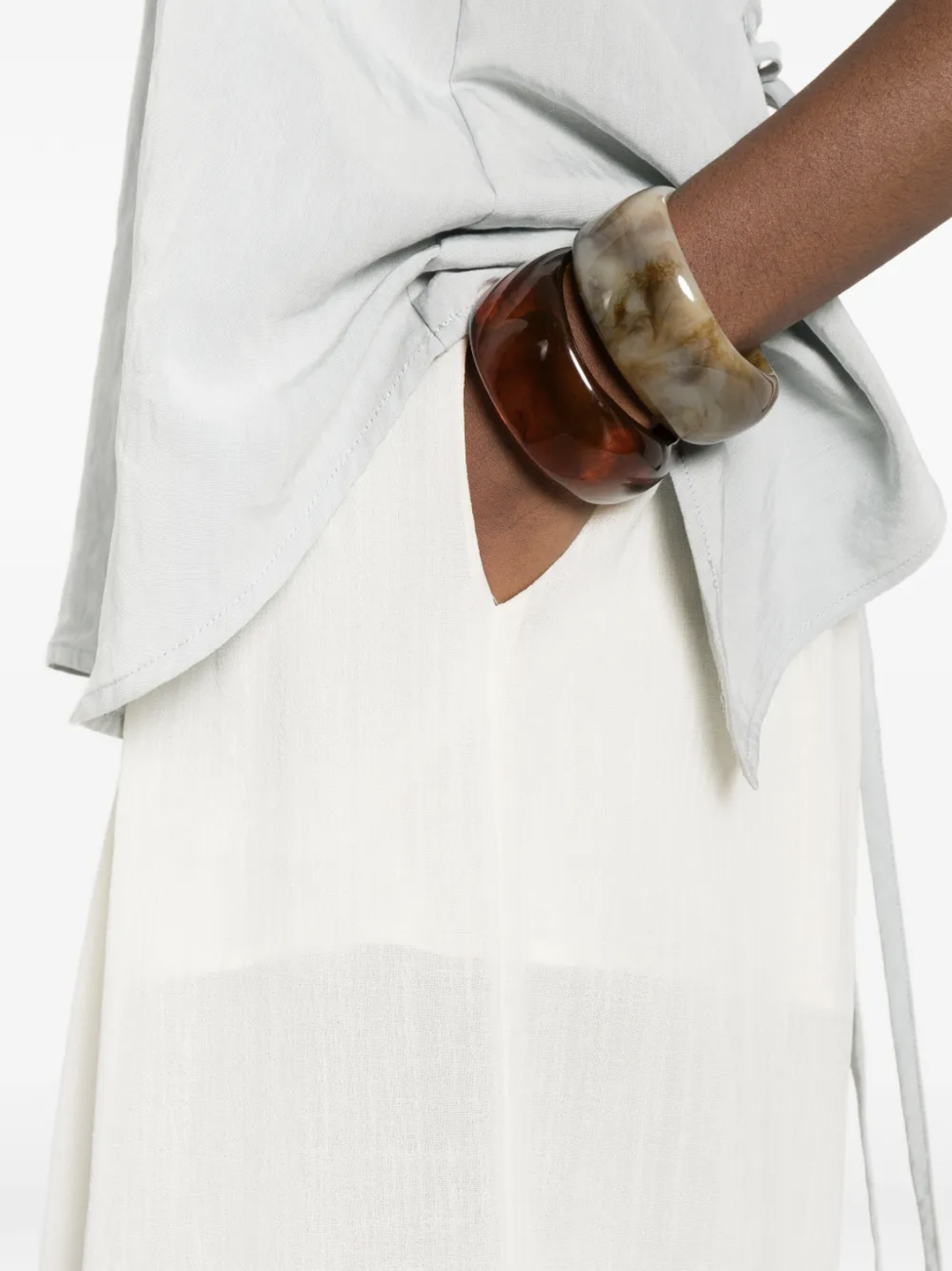 ELH1TRO03586PYW_White+Cream_3.png
