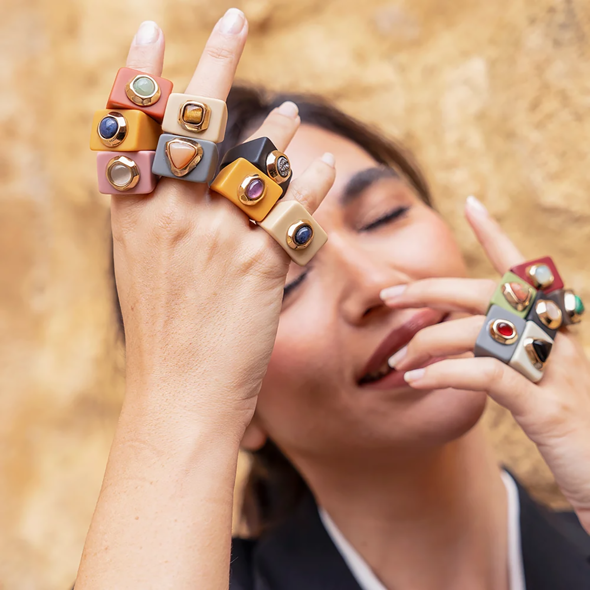 EMO5JEW28852BRW_Botella_3.png
