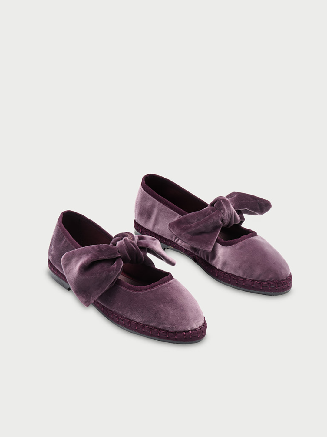 FLACCAL00001VVW_AMETHYST_1.png
