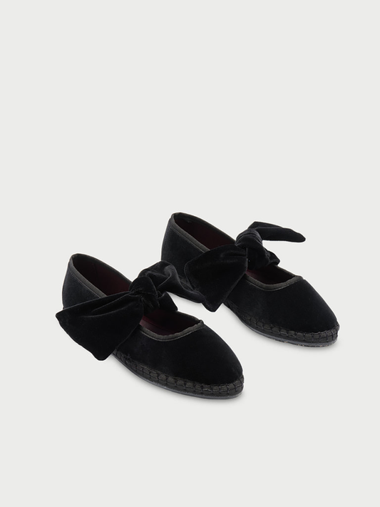 FLACCAL00001VVW_Black_1.png