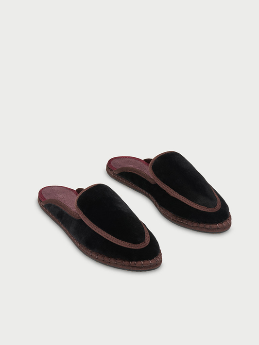 FLACCAL00010VVW_Black_1.png