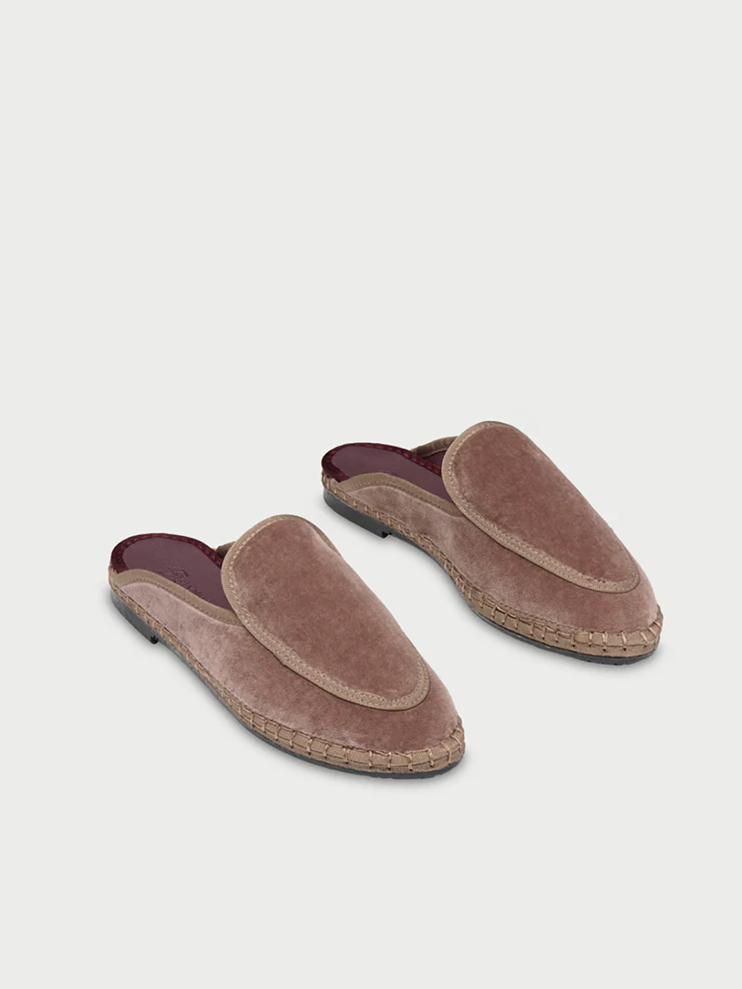 FLACCAL00010VVW_Brown_1.png