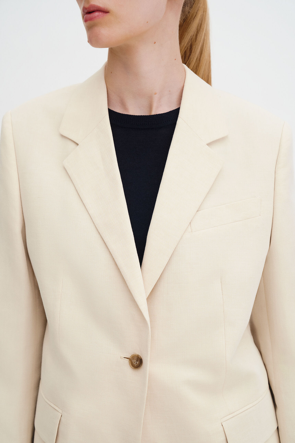 FPA1CJK00001LIW_Cream+White_2.png