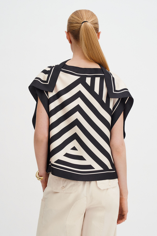 FPA1TOP00000SEW_Black_2.png