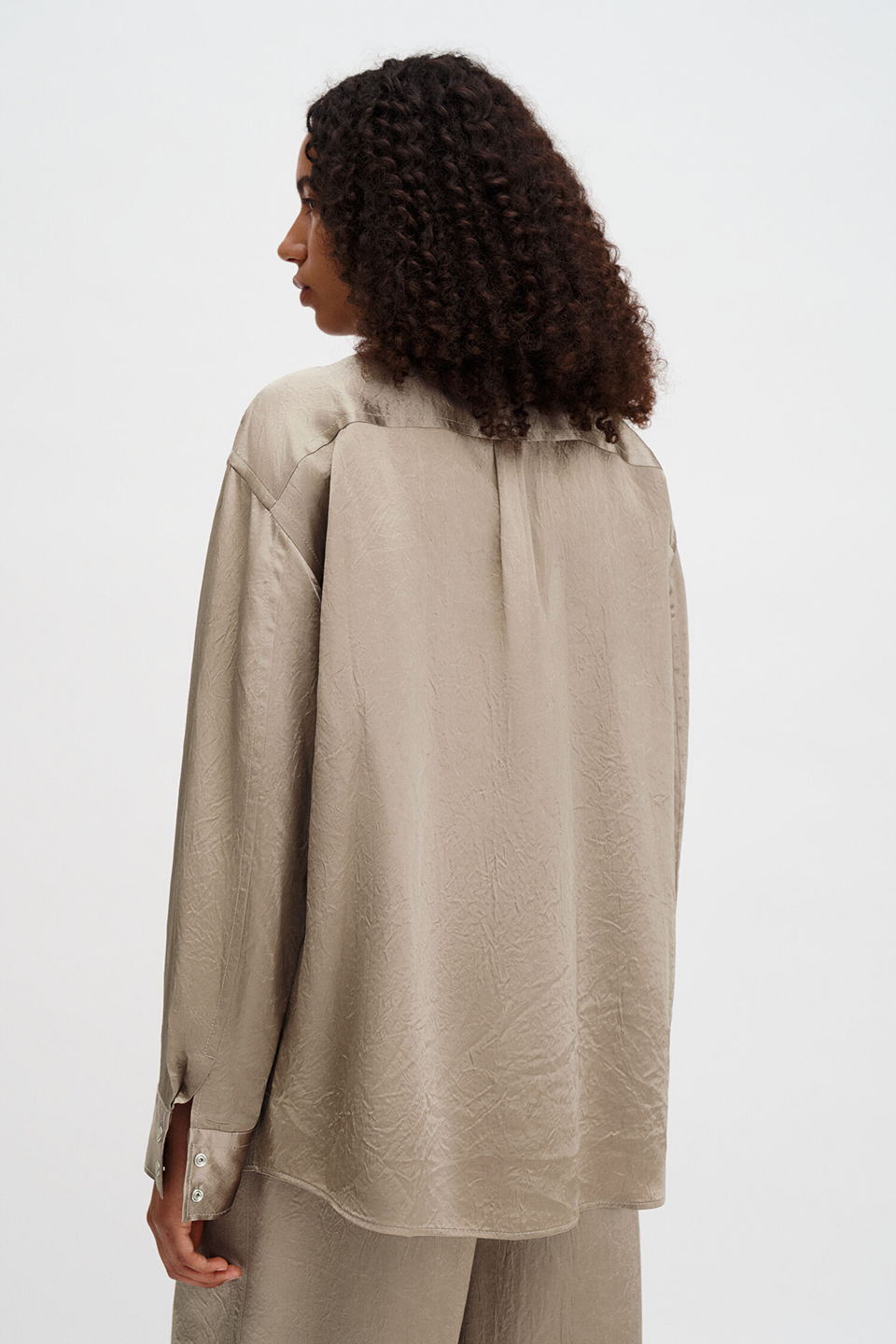 FPA1TOP00003AEW_Dark+Taupe_1.png