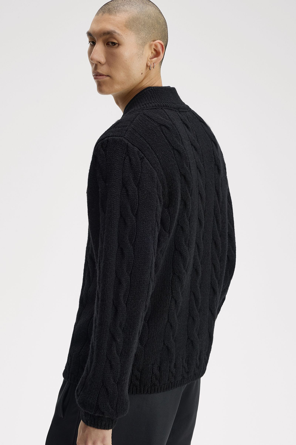 FRE1KNI25326WLM_Black_5.png