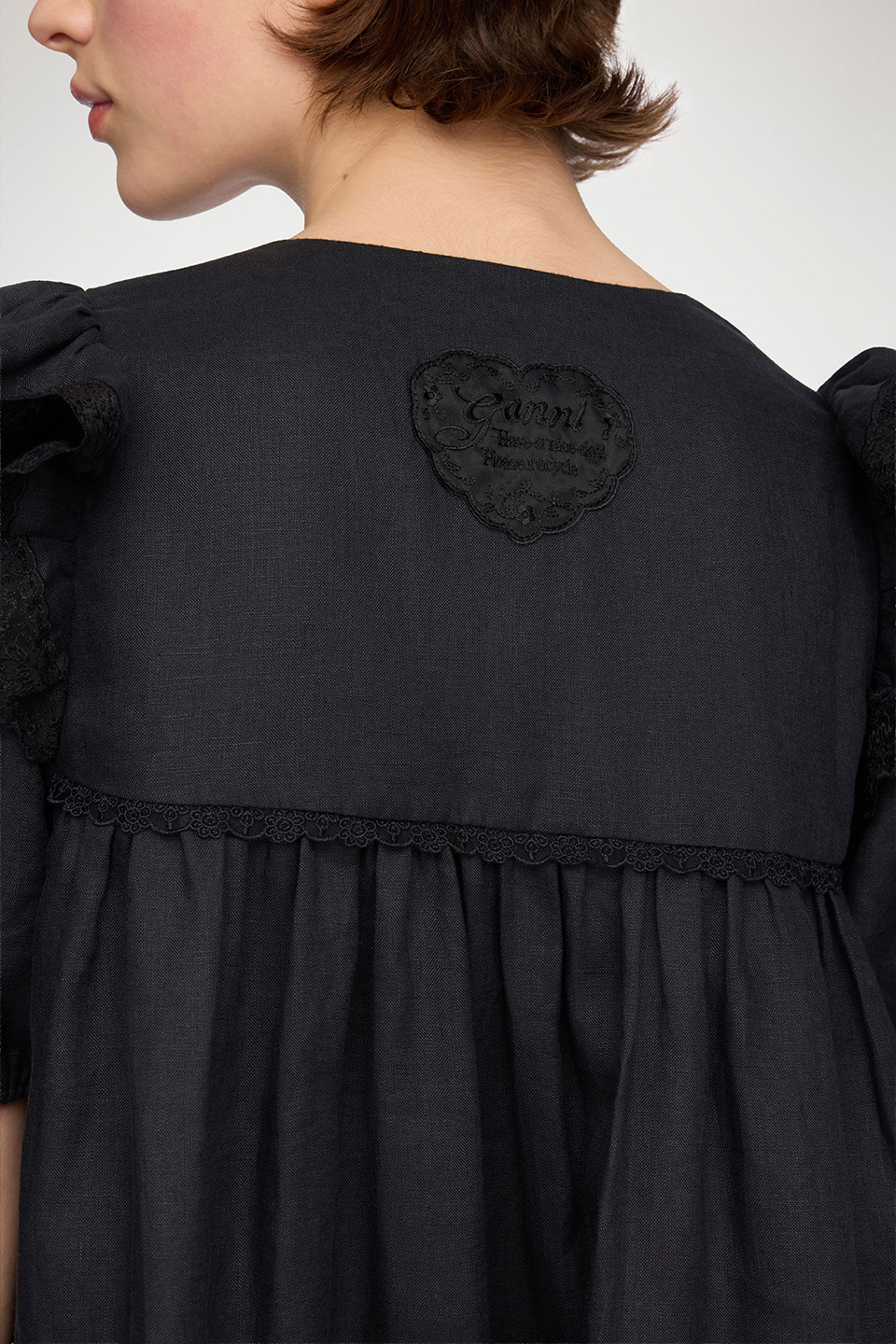 GAN1DRE08604LIW_Black_2.png