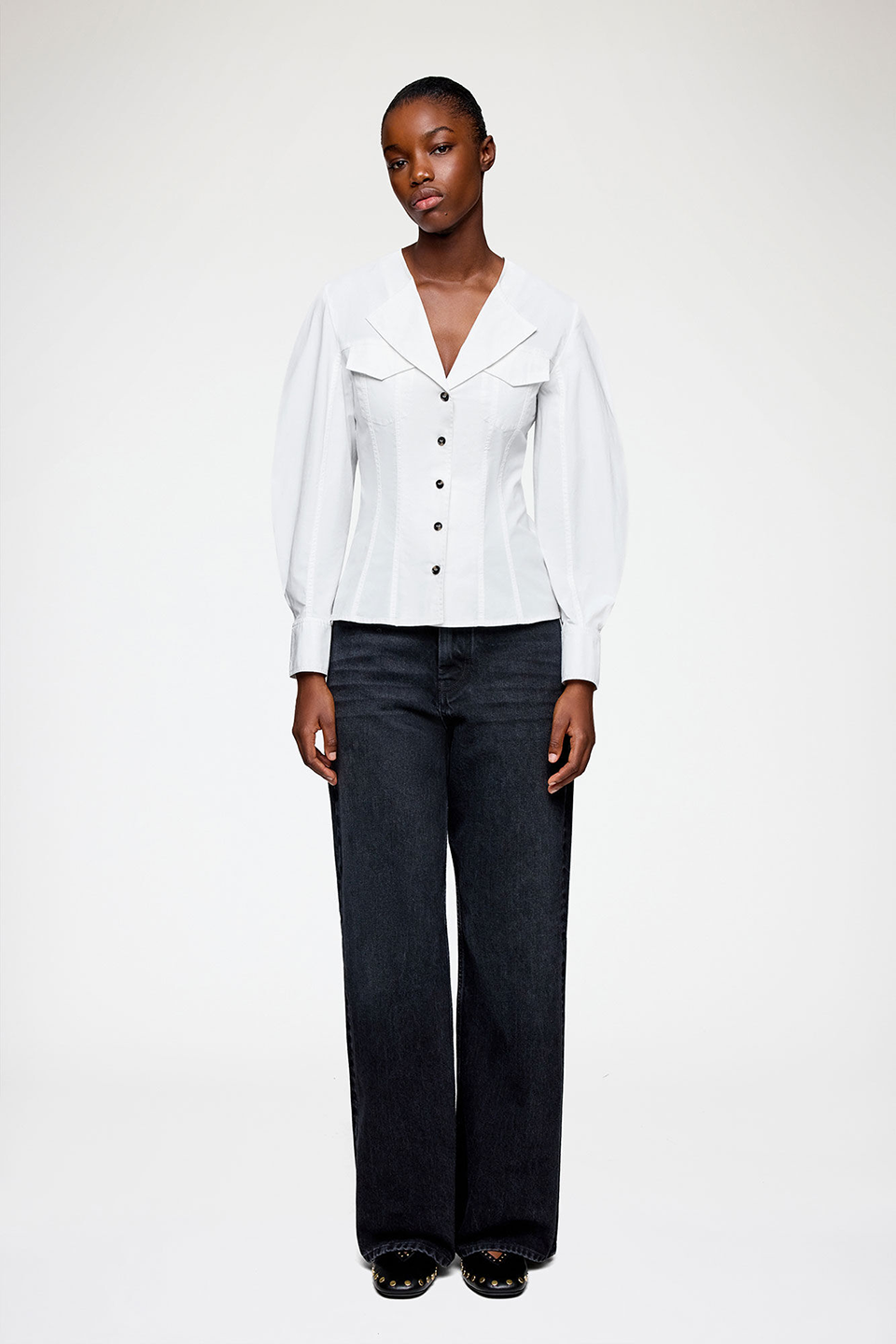 GAN1TOP00023OCW_Bright+White_1.png