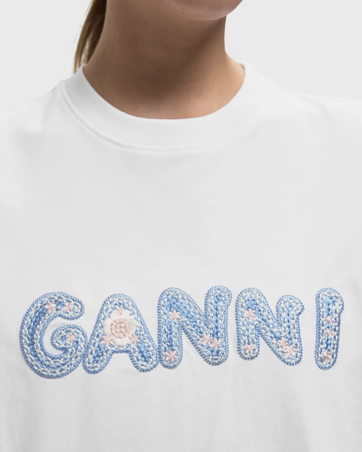 GAN1TOP00028OCW_Bright+White_1.png
