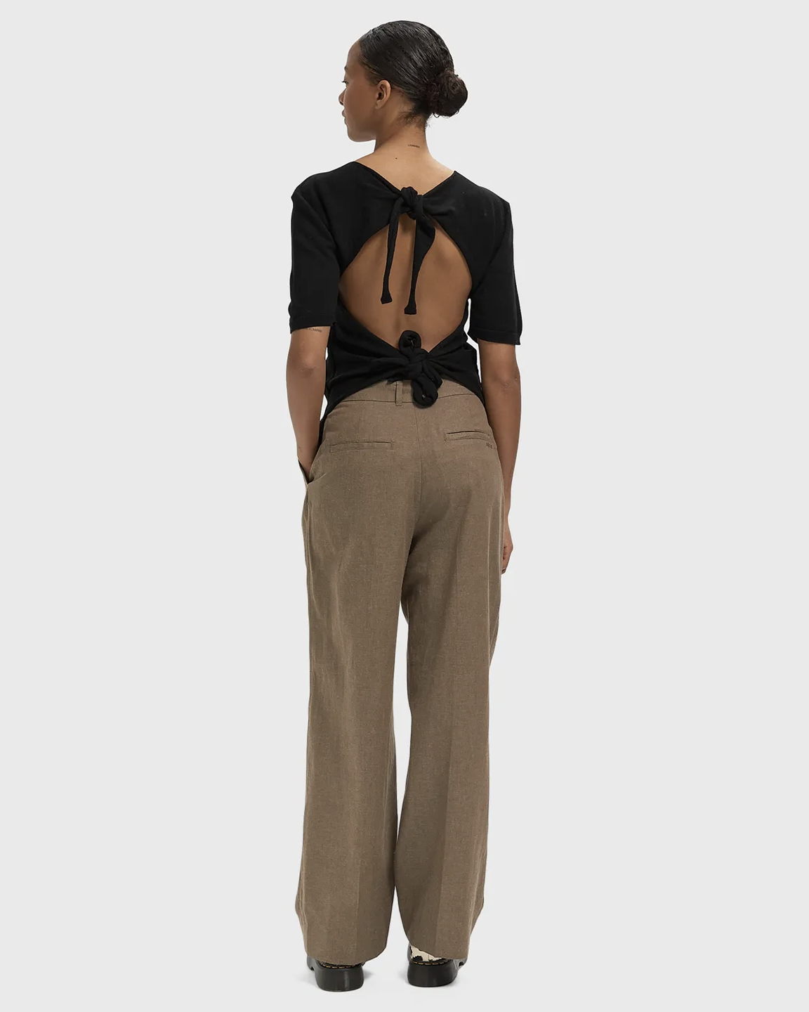 GAN1TOP00029OCW_Black_1.png