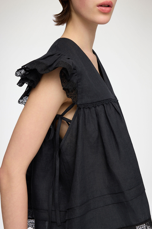 GAN1TOP08640LIW_Black_1.png